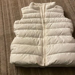 Gap kids, new vest without tag